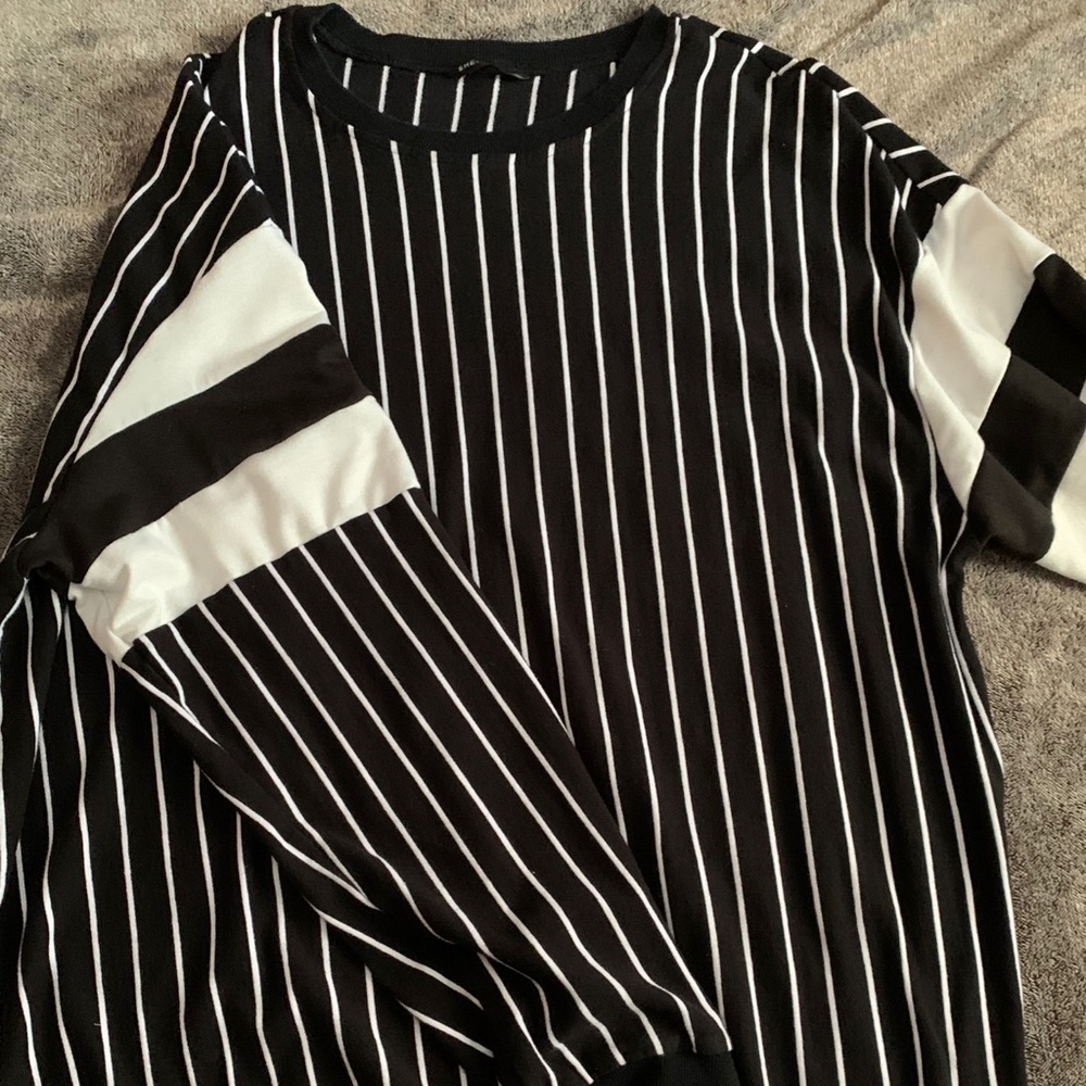 Shein Black and White Sweater